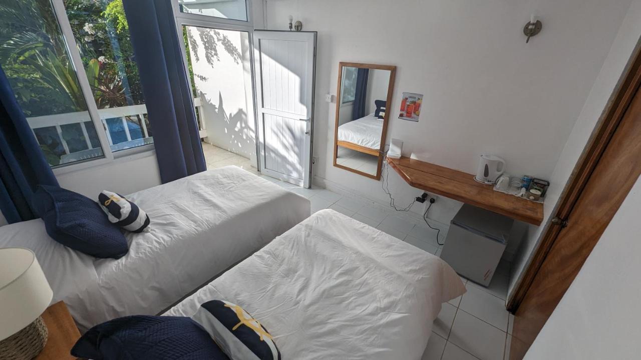 Oemanagement Rooms Roseau Exteriér fotografie